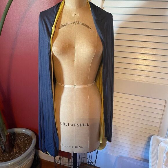 PUROTATTO Accessories - PUROTATTO | reversible navy gold scarf